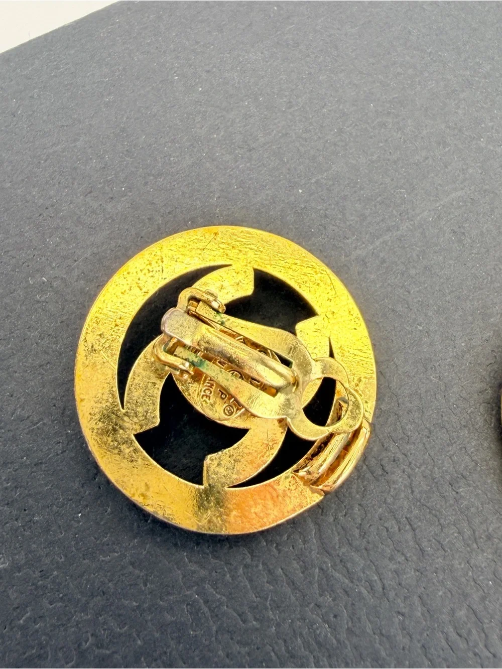 CHANEL Vintage CC Turnlock Logo Round Clip On Earrings